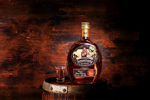Cachaça Anunciada
